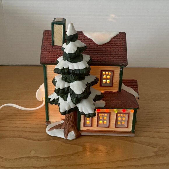 Vtg Lemax Lighted House Vail Colorado Village Collection Wrap Around Porch 1997 - Picture 5 of 12